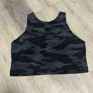 Athleta Conscious Camouflage Crop Top Sports Bra Women's M Black Medium